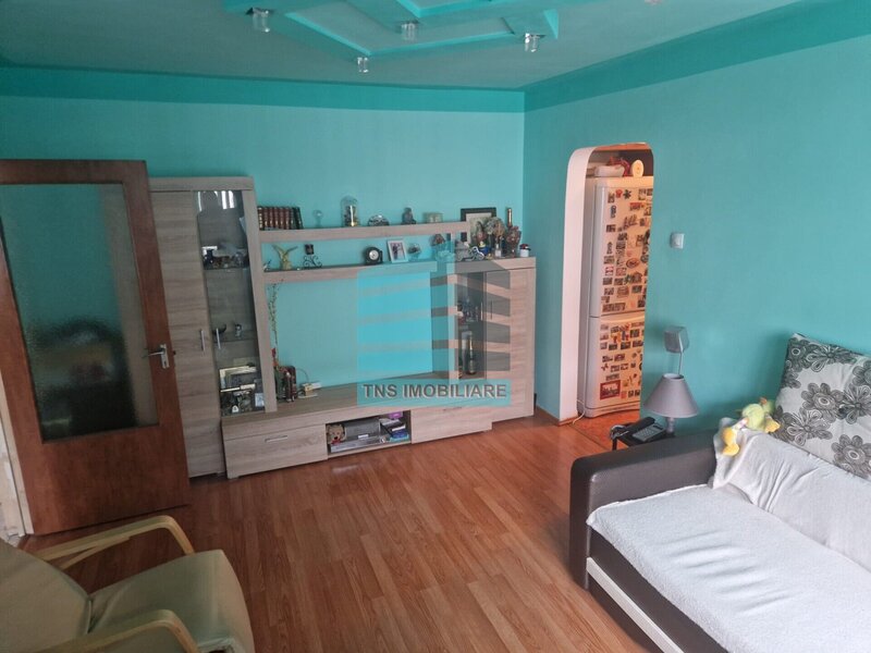 Metrou Titan, Ozana, apartament 3 camere, zona verde,