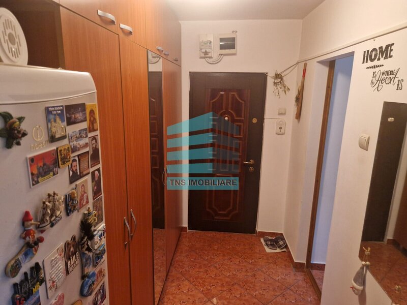 Metrou Titan, Ozana, apartament 3 camere, zona verde,